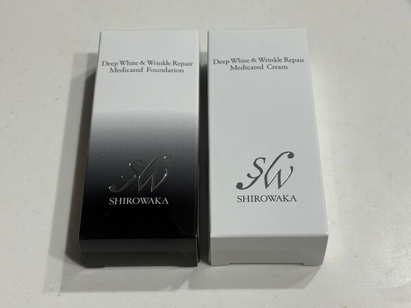 シロワカ ディープホワイト&リンクルリペア メディケイティッドファンデーション & クリーム
