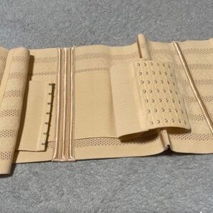 スリムコルセット