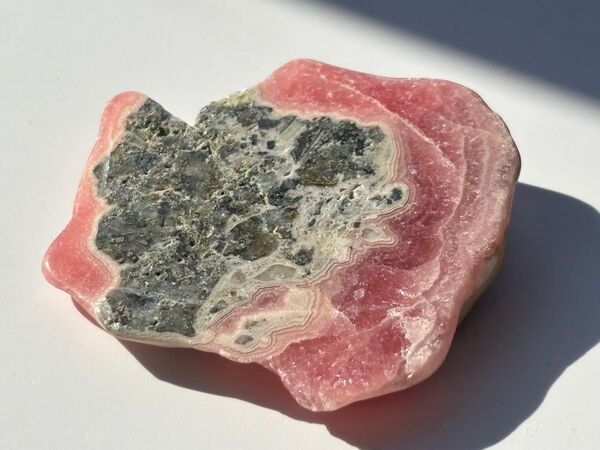 インカローズ 天然石 原石