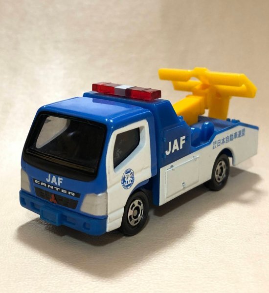 話題の行列 Yahoo!オークション キャンター」の落札相場 jaf -「トミカ 商用車、公用車