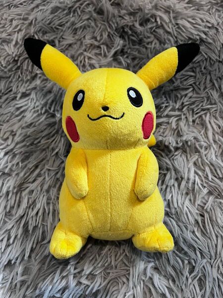 ポケットモンスター ピカチュウ ぬいぐるみ