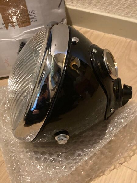 新品 7インチヘッドライト 英車 Lucas SSU700トライアンフ BSA、AJS、ベロセット、ノートン エンフィ SR W