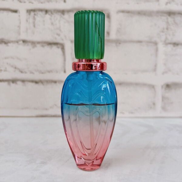 希少レア★限定品 エスカーダ アイランド キス 香水 30ml オードトワレ