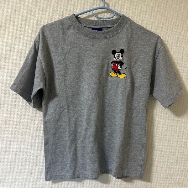 キッズ服 ミッキー 140cm グレー Tシャツ 半袖 服 トップス シンプル ボーイズ ファッション ディズニー