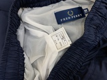 Q62★FRED PERRY/フレッドペリー ナイロンパンツ 裾ジップ付き ネイビー Mサイズ men's ゴルフパンツ シャカシャカ USED ★_画像8