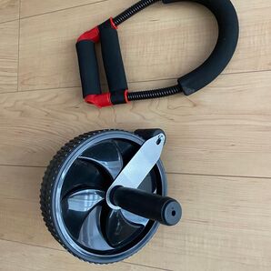 筋トレグッズ2点 腹筋ローラー他