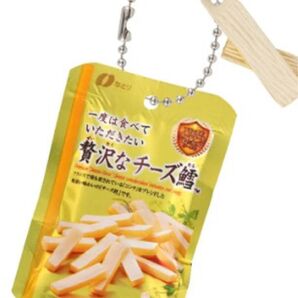なとり おつまみミニチュアチャームガチャの贅沢なチーズ鱈1種類