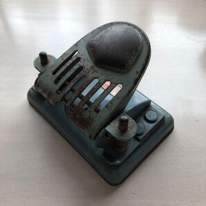 【レトロ文房具】カール事務機 穴あけパンチ 60〜70年物