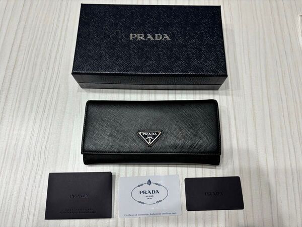 PRADA 長財布 ブラック レザー ウォレット