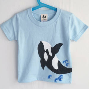 Art hand Auction Kids T-shirt, size 150, blue, killer whale T-shirt, hand-drawn killer whale T-shirt, short sleeve, animal, kids clothing, handmade, tops, Short sleeve T-shirt, 150(145~154cm)