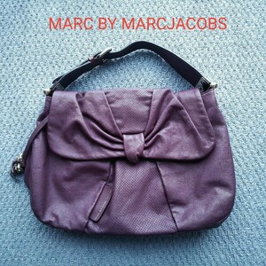 MARC BY MARCJACOBS 本革ショルダーバッグ