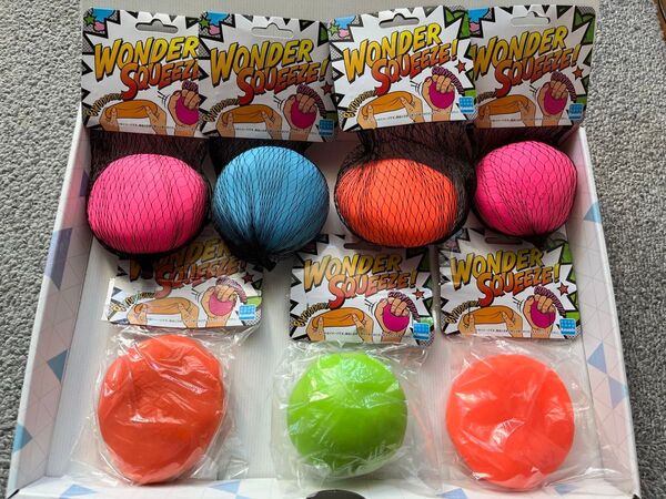 ジャンク WONDER SQUEEZE!ワンダースクイーズ 7個 カワダ 未使用 おもちゃ