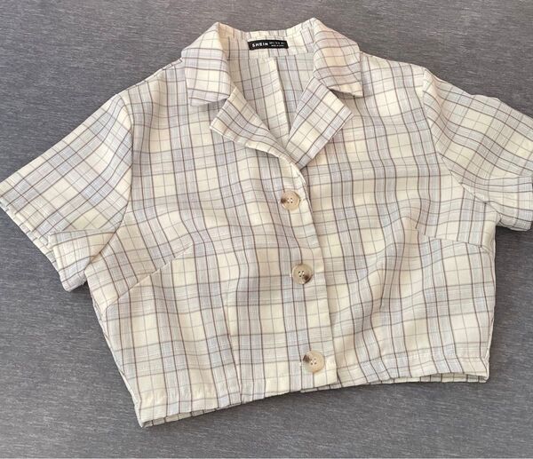 レディーストップス 短丈 チェックシャツ SHEIN サイズS 綺麗