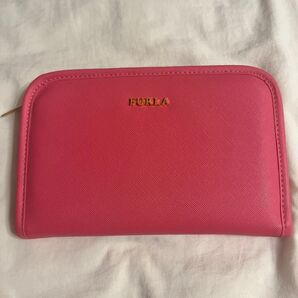 FURLA ポーチ