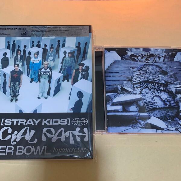 初回生産限定盤A スキズ Stray Kids Social Path 通常盤 セット GIANT CD