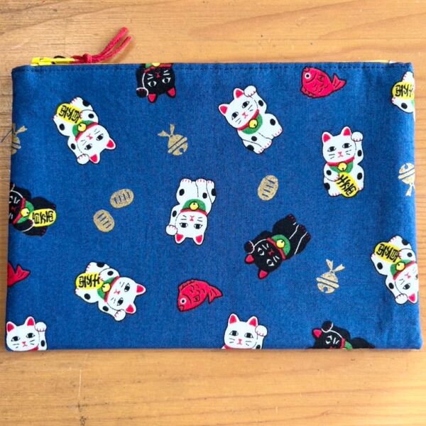 ハンドメイド ポーチ 招き猫 和柄 猫 グッズ 雑貨 フラット