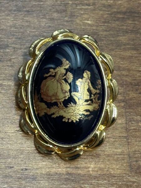 LIMOGES CASTEL リモージュ ブローチ アンティーク フランス製 美品! アンティーク ヴィンテージ雑貨