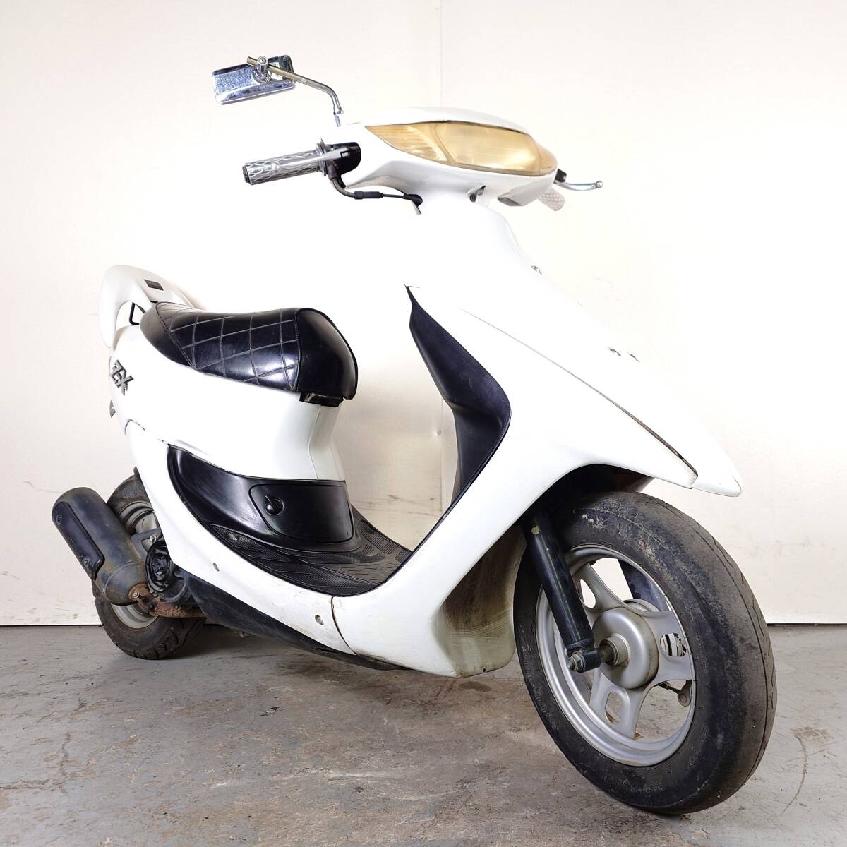 2024年最新】Yahoo!オークション -ライブディオ zx 車体(オートバイ車体)の中古品・新品・未使用品一覧 2024年最新】Yahoo!オークション -ライブディオ zx 車体(オートバイ車体)の中古品・新品・未使用品一覧