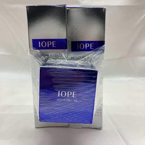 モイスチャーインテンス エマルジョン120ml、ソフナー150ml、クリーム50ml