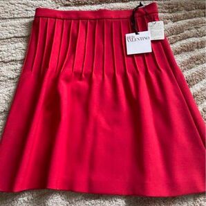 Red Valentino レッドヴァレンティノ新品未使用タグ付き 赤 スカート