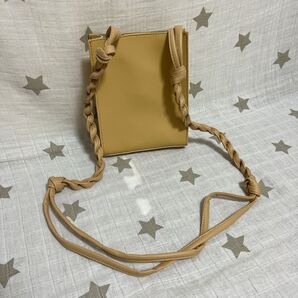 スクエアショルダーバッグ レディース かばん 10代 20代 韓国ファッション 韓国 シンプル キレイめ サブバッグ コンパクト