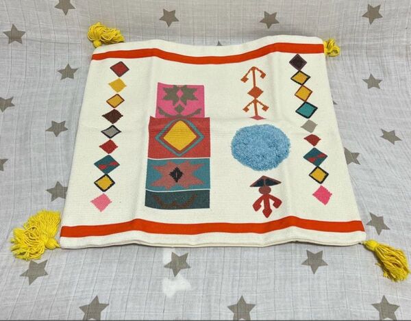 MOCOFOクッションカバー 北欧柄 かわいい毛深い刺繍 ベルベット生地