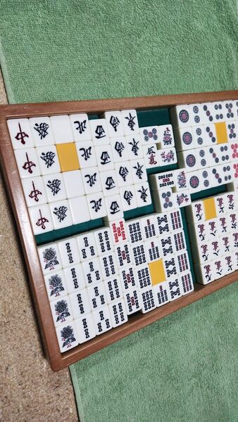 麻雀牌 点棒 一式 マージャンパイ 点数棒 セット まーじゃんぱい 麻雀牌一式 麻雀セット 赤牌 ドラ牌入り