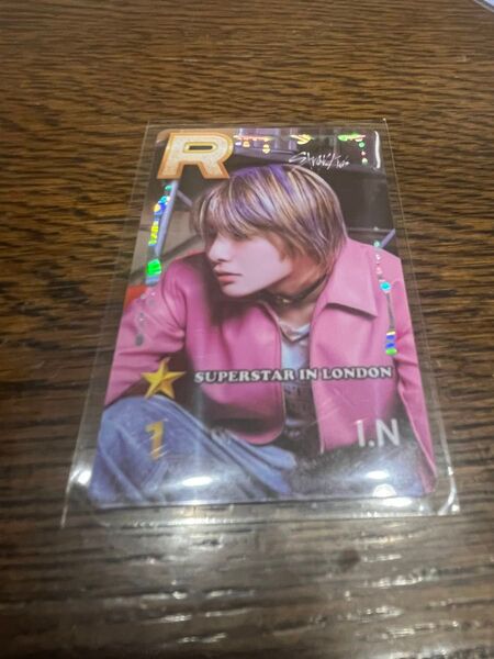 スキズ London ロンドン Superstar トレカ アイエン②