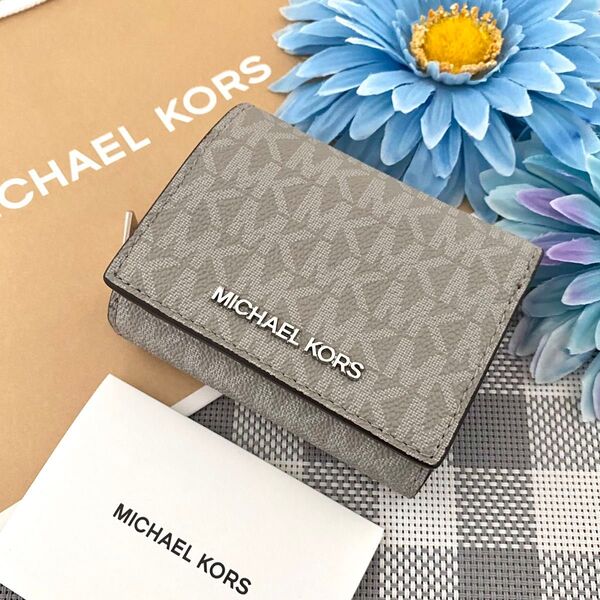 新品☆MICHAEL KORS グレー シグネチャー レザー 折り財布
