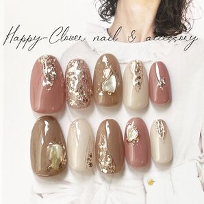 《オーダー》ネイルチップ キラキラシェル埋めのニュアンスネイル