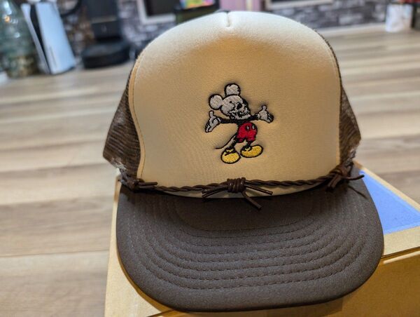 LOSO NYC Mickey Trucker Hat キャップ メッシュキャップ