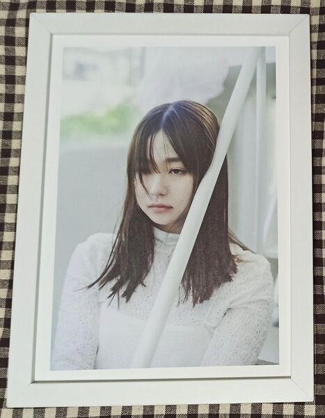 山田杏奈 A4サイズ 額入り No.04