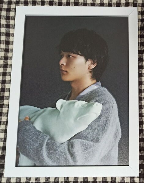 中村倫也 A4サイズ 額入り No.16