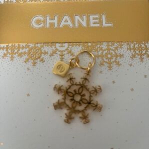 CHANEL東京都内店舗入手 チャーム ノベルティ クリスマス