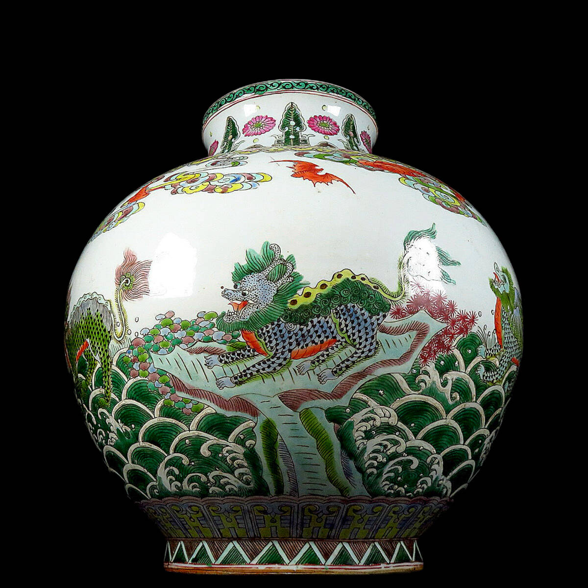 Yahoo!オークション -「中国美術 壺」(色絵磁器) (骨董陶磁器 Yahoo!オークション -「中国美術 壺」(色絵磁器) (骨董陶磁器