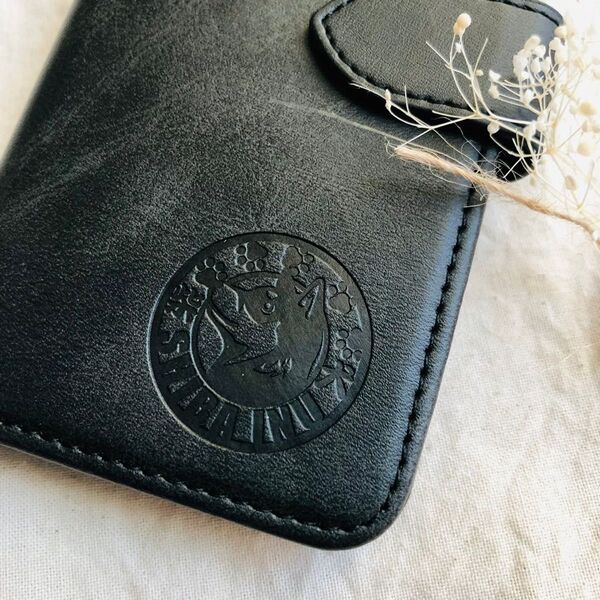 新品 スムースレザー☆柴犬☆手帳型スマホケースiPhone5/SE1/6/7/8/SE2,3/X/11/12/13/14/15全種
