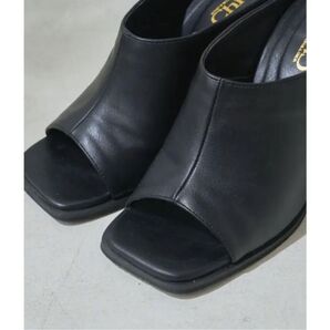 【先着順値下げ新品】Chico レザーヒールサンダル