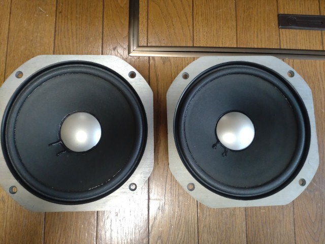 Yahoo!オークション -「jbl 2115」の落札相場・落札価格 Yahoo!オークション -「jbl 2115」の落札相場・落札価格