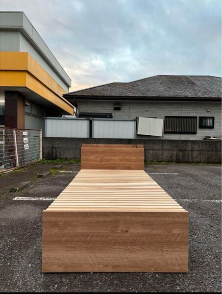 天然木調収納すのこシングルベッド 棚付き