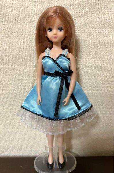 リカちゃん お洋服② 水色ドレス