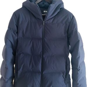 【大人気】シームレスダウンパーカー ネイビー UNIQLO メンズ