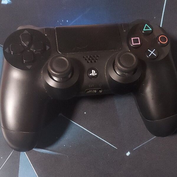 『PS4』コントローラー 箱無し