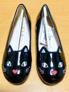 【未使用】 a.v.v アーヴェヴェ KIDS キャットシューズ オシャレ カジュアル 黒猫 KG6FD-11039-9400-220 22cm ブラック【アウトレット】 L8