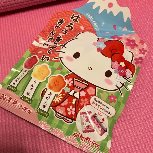 はろうきてぃ きゃんでぃ 国産果汁使用 おみくじ付き