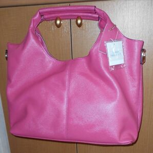 未使用 タグ付き REAL CUBE リアルキューブ トートバッグ 2WAY 牛革 マゼンダ レザー 本革