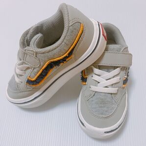 VANS 16cm