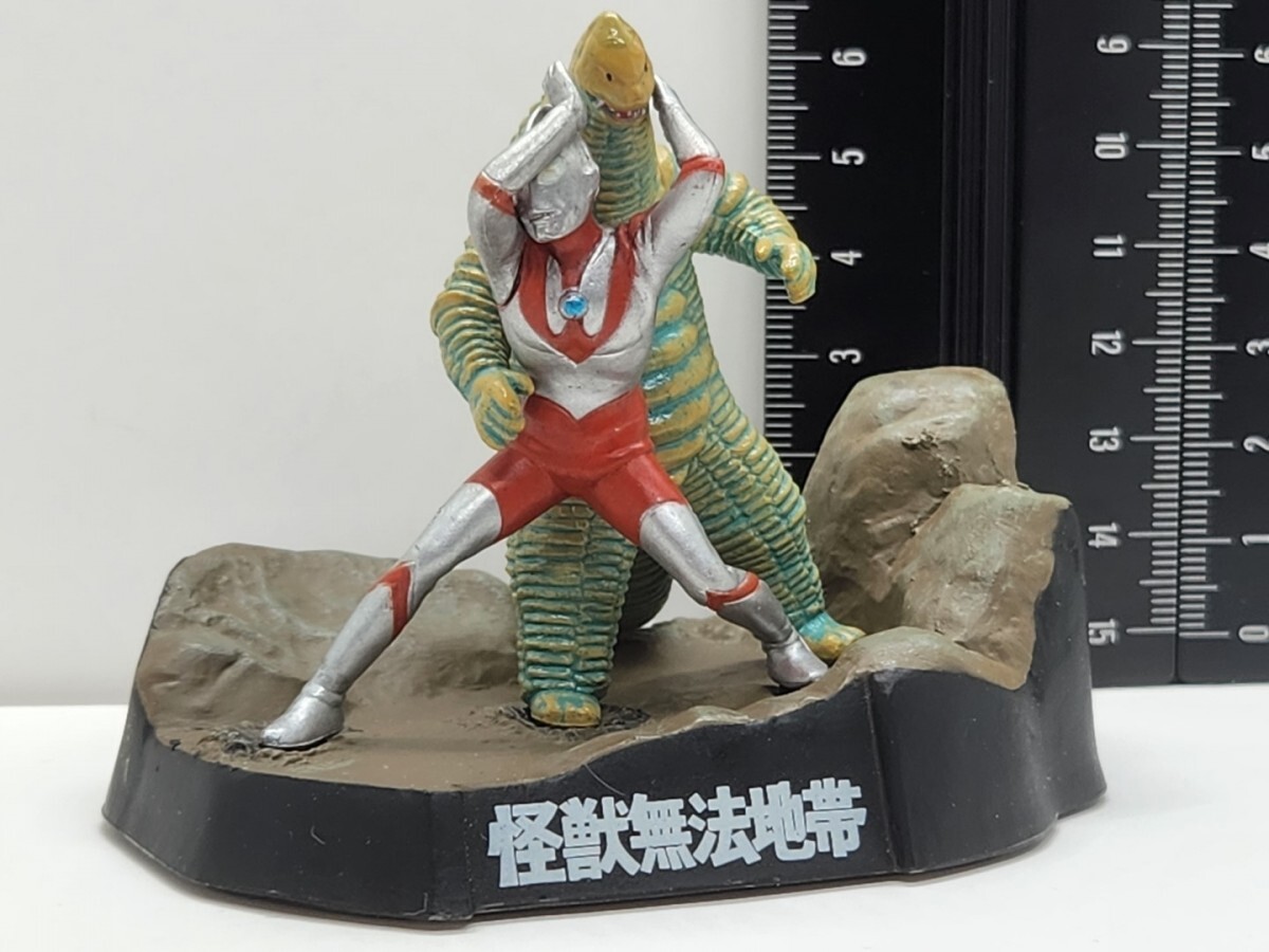 Yahoo!オークション -「ウルトラ怪獣名鑑 ウルトラq Yahoo!オークション -「ウルトラ怪獣名鑑 ウルトラq