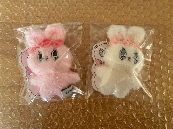 【新品】エスターバニー ぬいぐるみ キーホルダー ホワイト&ピンク