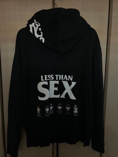BiSH LESSTHANSEX パーカー フーディ ジップアップ XL