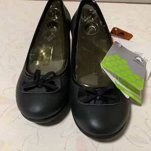 クロックス おしゃれなヒールパンプス